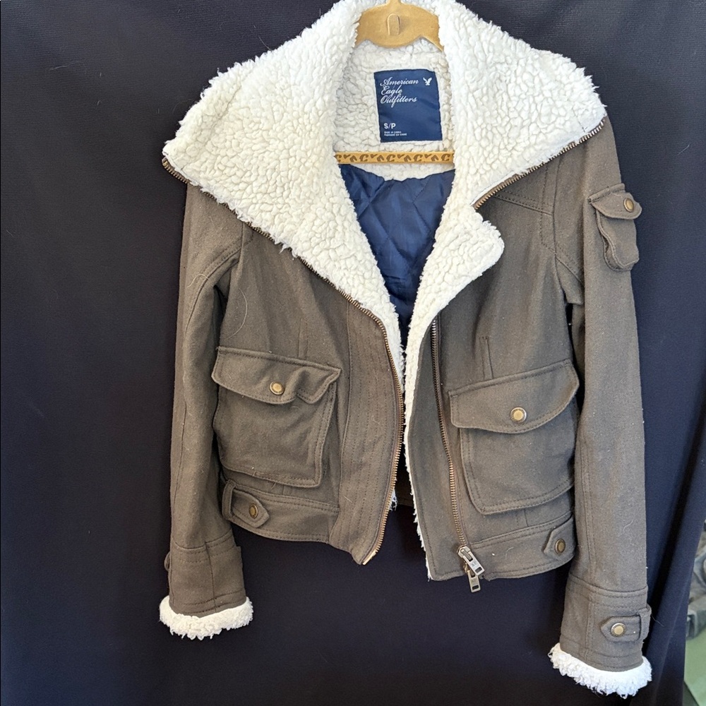 American Eagle Outfitters Women's Tan Sherpa Utility Jacket